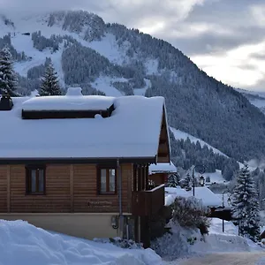 Le Petit Ramoneur Chalet